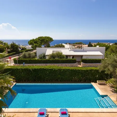 Bini Sarch - Vell Villa *